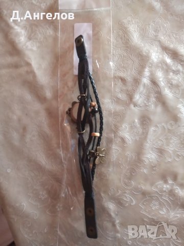 Дамски часовник гривна , снимка 3 - Дамски - 40747383