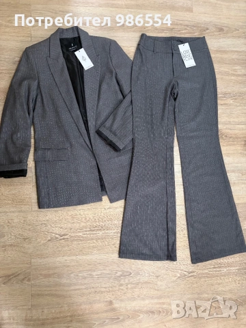 Комплект костюм сив сако и панталон размер S Stradivarius
