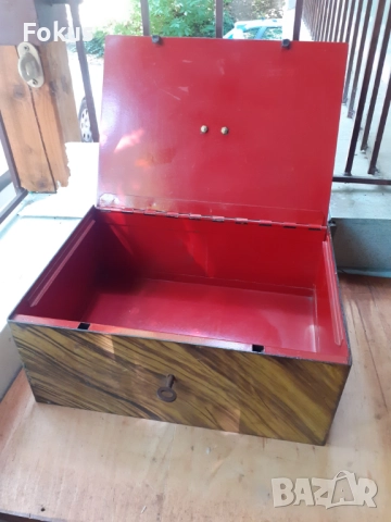 Стара каса сейф касетка банка с ключ