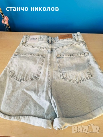 Продавам дамски дънкови къси панталони, снимка 2 - Къси панталони и бермуди - 51798285