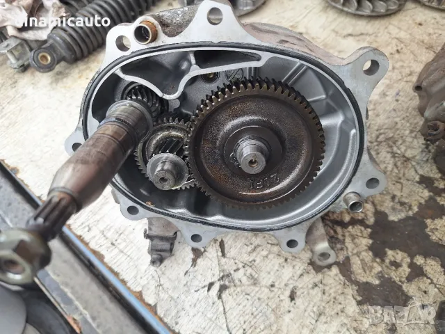 Редуктор, съединител, з. амортисьор за Suzuki Burgman 150 UH150