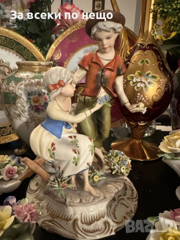 Capodimonte Italy ,  Romantic Couple “ Влюбените” Код P2009, снимка 3 - Декорация за дома - 53936422