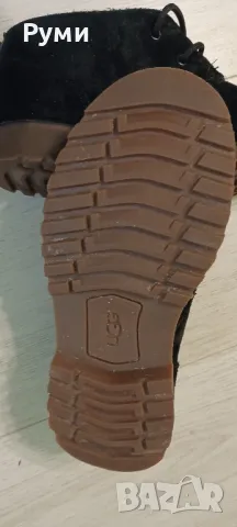 Детски черни боти UGG, снимка 5 - Детски боти и ботуши - 48655274