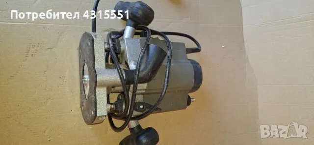 Оберфреза за дърво