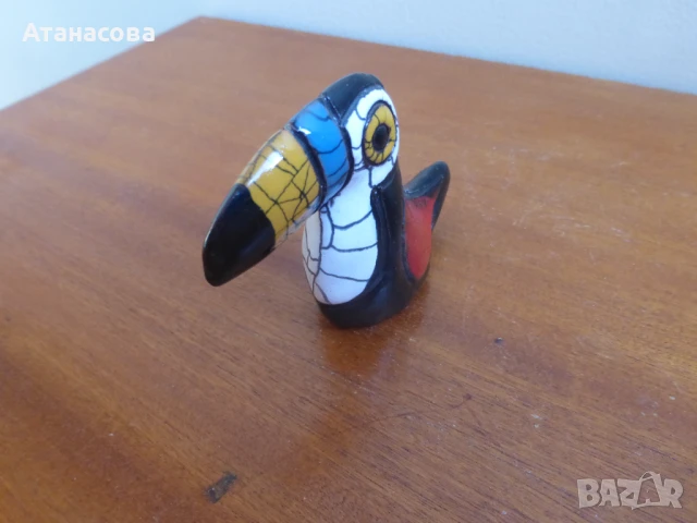 Колекционерска керамична фигура птица Тукан Бразилия, снимка 5 - Декорация за дома - 50966210