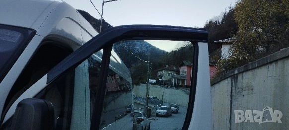 Продавам капаче за фар Sprinter W906, снимка 12 - Части - 51159773