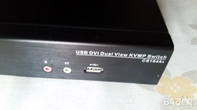 Aten CS1644A 4-Port USB DVI Dual Display KVMP Switch, снимка 2 - Друга електроника - 53033462