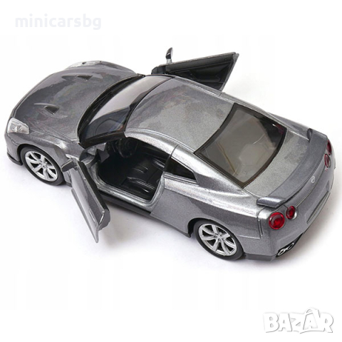 1:34 Метални колички: NISSAN GT-R - Welly, снимка 3 - Колекции - 44601747