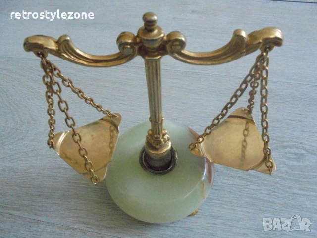 № 8131 Стар декоративен винтидж кантар / везна , снимка 4 - Други ценни предмети - 50943507