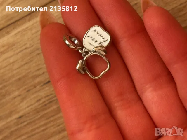 Пандора талисман Pandora , снимка 2 - Колиета, медальони, синджири - 50279718