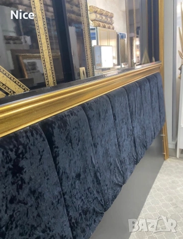 Луксозен Спален комплект- Италия!!! Покритие- черен лак и златисто!, снимка 8 - Спални и легла - 53162677
