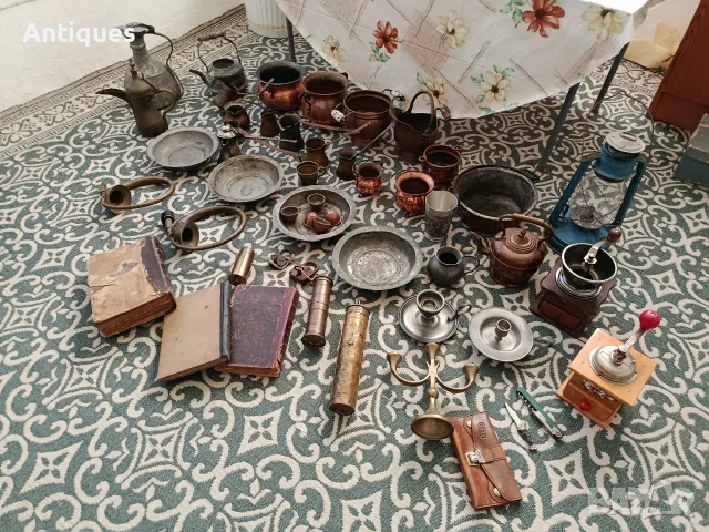 Старинни медни съдове 