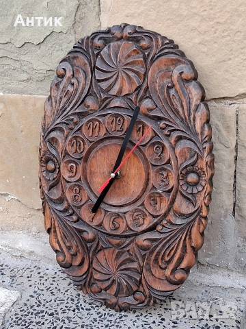 Много Красив Антикварен Стенен Часовник Дърворезба от Соца, снимка 5 - Антикварни и старинни предмети - 52708367