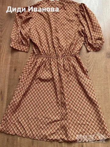 Дамска рокля с къси ръкави, снимка 2 - Рокли - 49285140