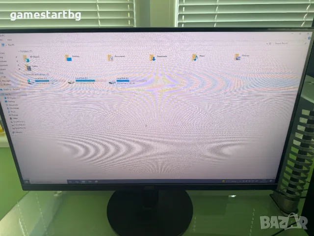Монитор 27'' AOC 27B3HA2, 1920x1080, IPS, 100 Hz - 27B3HA2, снимка 3 - Монитори - 55824086