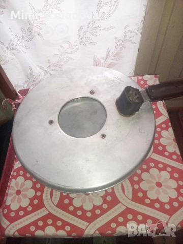 Електрическа тенджера., снимка 2 - Печки, фурни - 52659102