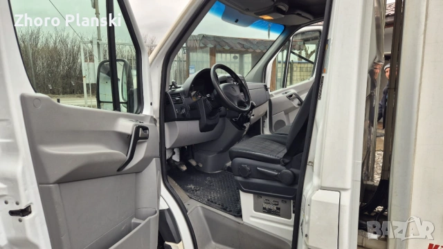 Mercedes Benz Sprinter 2014 – хладилен бус 2.1 CDI – 163 к.с., снимка 8 - Бусове и автобуси - 54354787