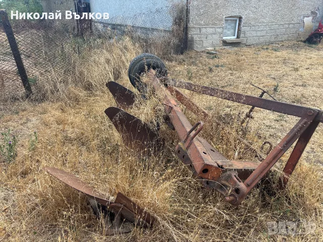 Продавам трактор и инвентар, снимка 14 - Селскостопанска техника - 56326170