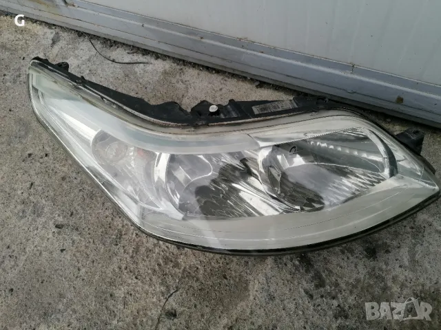 Десен Фар Citroen C4 , снимка 8 - Части - 49850619