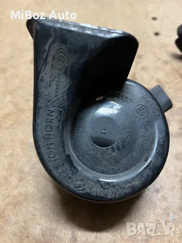 Клаксон Фолксваген Голф 5 VW Golf, снимка 2 - Части - 49716404