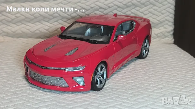 Метална кола Chevrolet Camaro, мащаб 1:18 