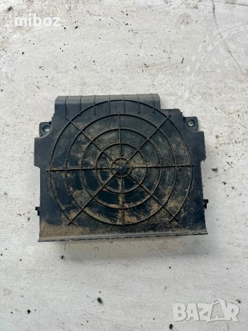 Капак компютър двигател Фолксваген Пасат VW Passat b6