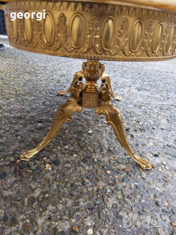 месингова холна маса с плот от оникс, снимка 10 - Маси - 44756629