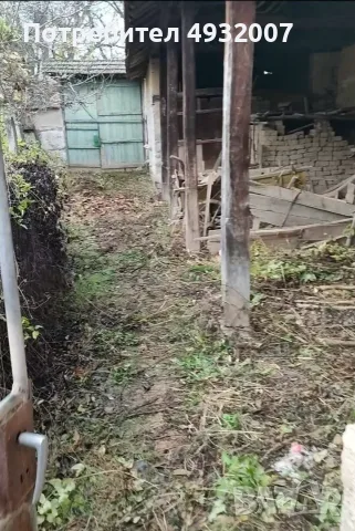 Двуетажна къща на с. Хотница , снимка 2 - Къщи - 55837301