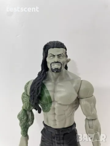 Екшън фигура WWE Roman Reigns Zombie Monster Series Collection Роман Рейнс играчка WWE чудовища, снимка 4 - Други - 48202677