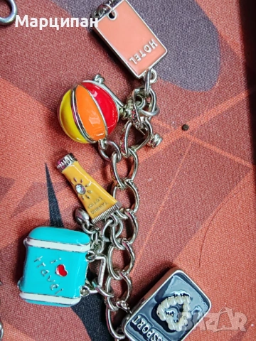 Две гривни, снимка 2 - Гривни - 53147809