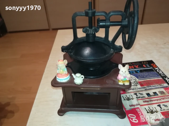 МУЗИКАЛНА МЕЛНИЦА 0606251024, снимка 4 - Антикварни и старинни предмети - 50570837