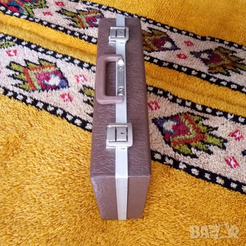 Дипломатически куфар нов, снимка 2 - Куфари - 40304228