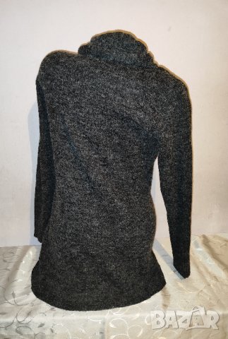 Елегантен пуловер р-р М, снимка 8 - Блузи с дълъг ръкав и пуловери - 42798740
