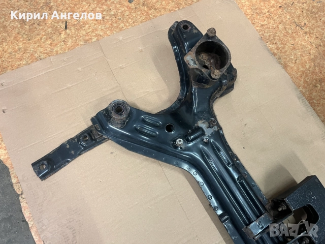 Преден мост за VW Golf 3, снимка 2 - Части - 52806084