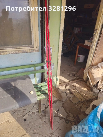 Продавам ретро ски Пирин, снимка 2 - Зимни спортове - 53910185