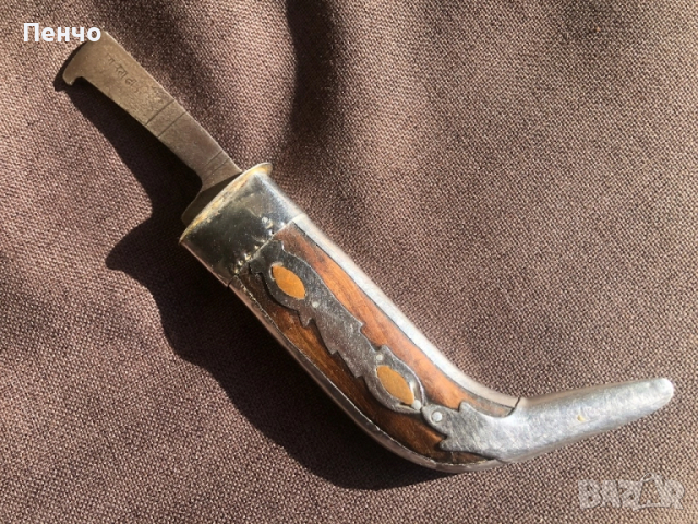 стар нож "Вълчи зъб" с кания
