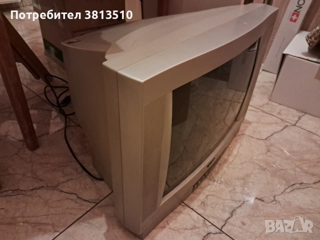 Телевизор Crown  , снимка 2 - Телевизори - 54167051