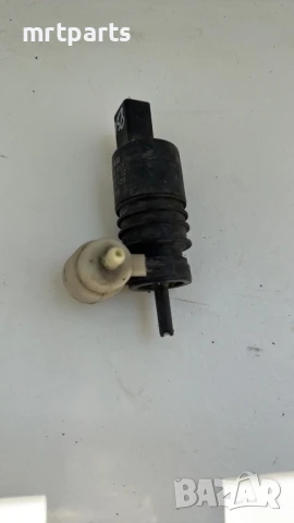 Помпичка за чистачки за Audi A3 8P-1J955651