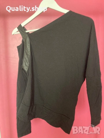 Несиметрична блуза с дълъг ръкав, снимка 2 - Блузи с дълъг ръкав и пуловери - 53324101