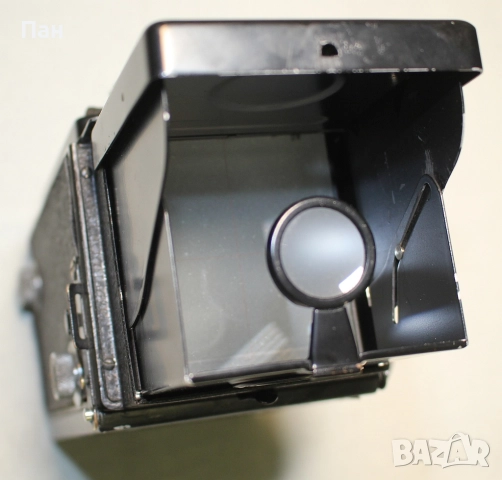 Средноформатен апарат Rolleicord, снимка 4 - Фотоапарати - 51450037
