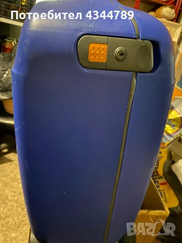 Водоустойчив куфар EMINENT, снимка 2 - Куфари - 50869718