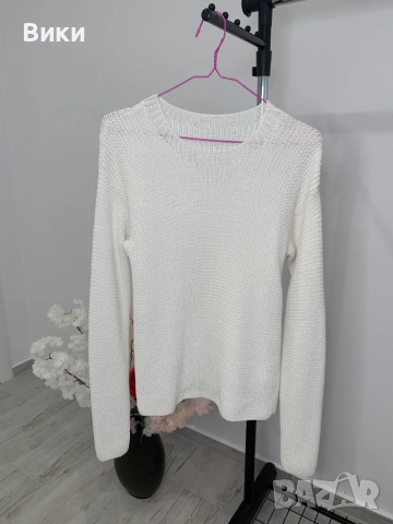 Бял пуловер универсален размер , снимка 6 - Блузи с дълъг ръкав и пуловери - 51663608
