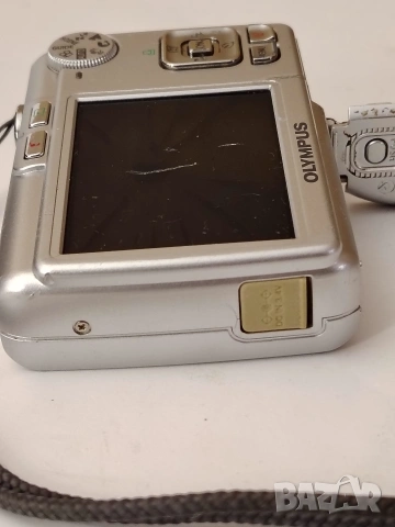 Фотоапарат Olympus FE-210 със счупен екран – за ремонт или части, снимка 8 - Фотоапарати - 53298866