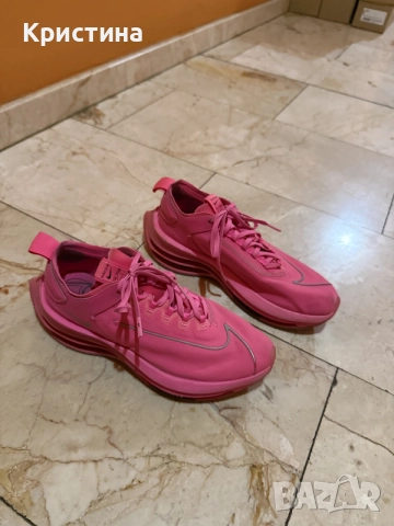 дамски спортни маратонки Nike, снимка 4 - Маратонки - 56469111