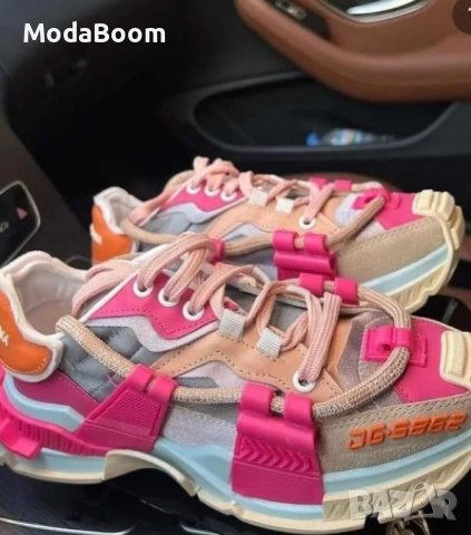 Дамски обувки Dolce & Gabbana , снимка 2 - Маратонки - 42105913