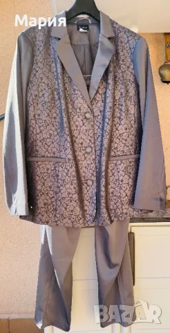 Официален немски сив костюм с дантела размер 48, снимка 1