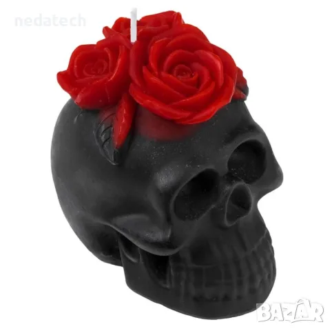 Свещ Halloween 3D череп с червени рози, размери 9x7x9 см