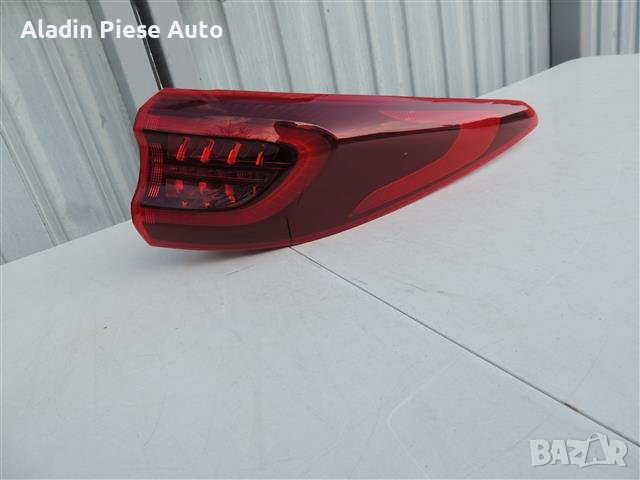 Стопове, Десен фар Kia Sportage Full Led година 2015 2016 2017 2018 2019 2020 2021 код 92402-F1600. 