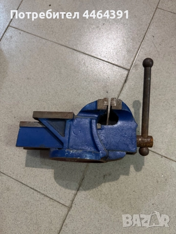 Менгеме с въртяща основа 