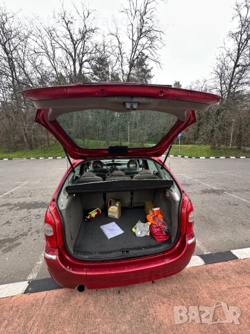 Citroen Xsara Picasso 2.0 HDI, снимка 7 - Автомобили и джипове - 54014999